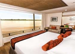 Delfin III - Iquitos