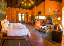 Sol y Luna - Sacred Valley
