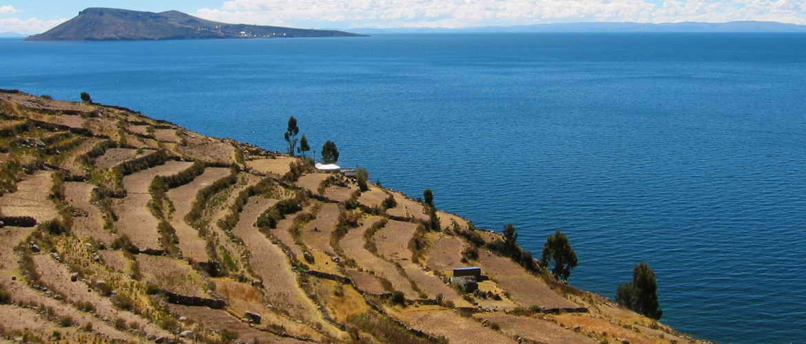 Private Titicaca Lake Tour in 2 days, with Amantani, Uros and Taquile