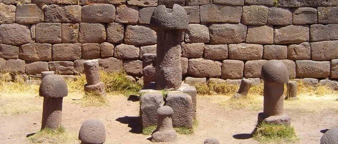 Full Day Private Aymara Route Tour: Temple of Fertility, Chucuito, Aramu Muro, Juli and Pomata