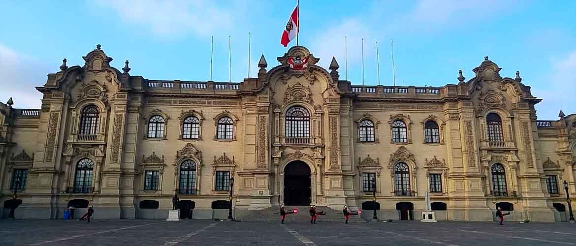 Magic Peru Tours 12 days. Lima, Cusco, Machu Picchu, Nazca, Paracas, Iquitos