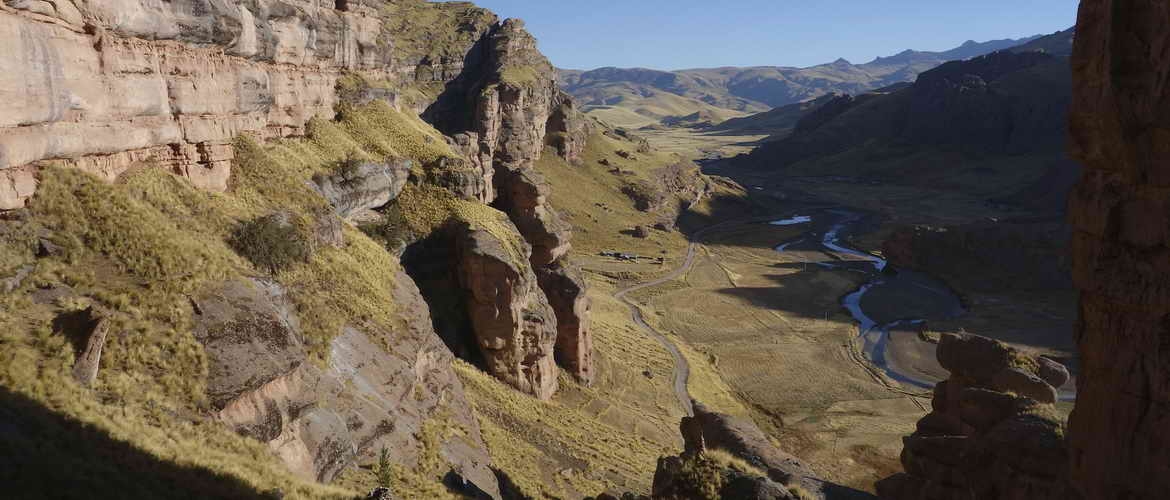 Full day private tour in Puno with Quechua Route. Lampa, Tarucani, Tinajani and Pucara